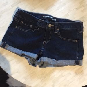 Express blue jean shorts EUC 2